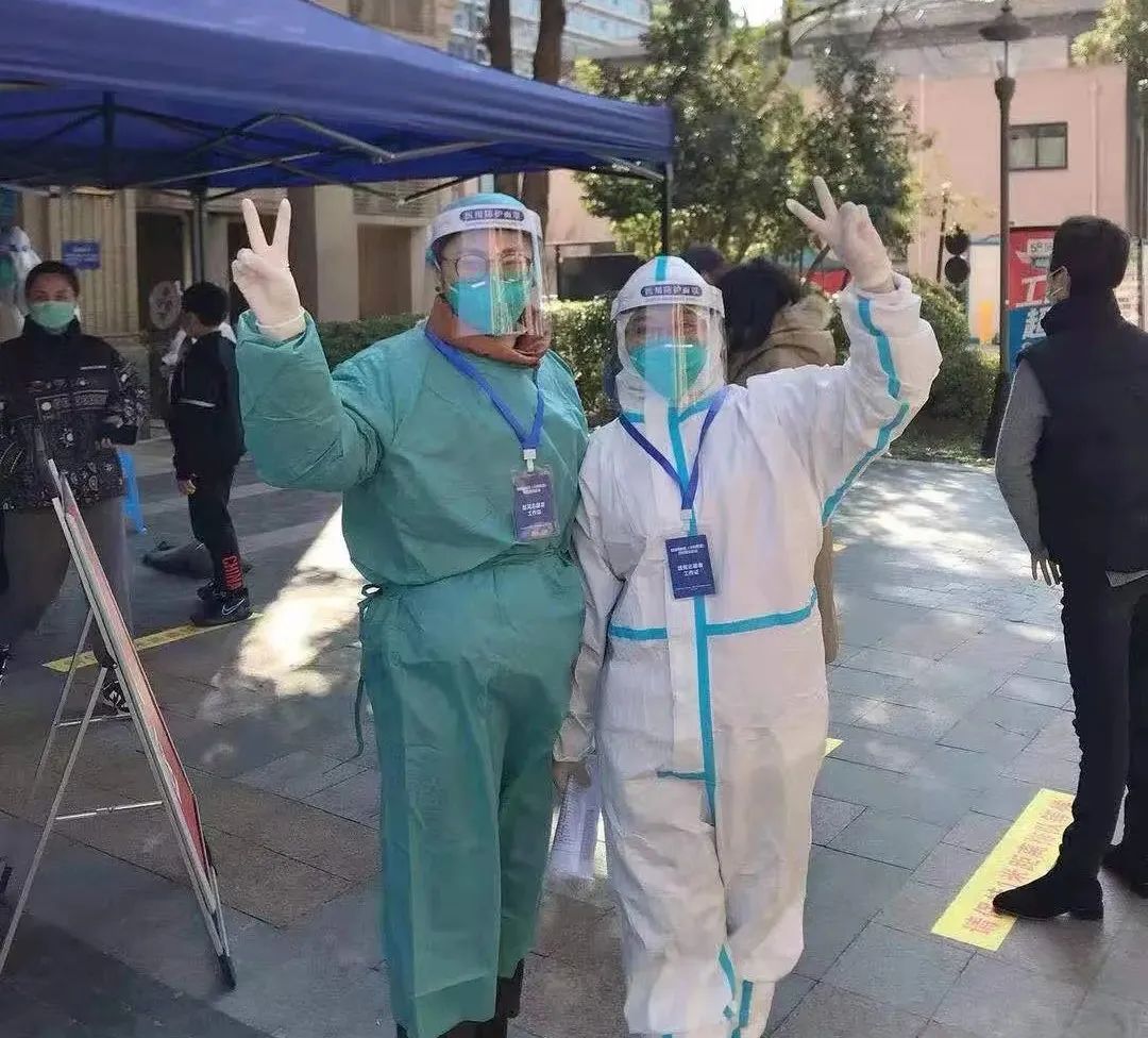 我是“抗疫”志愿者，我在一線2