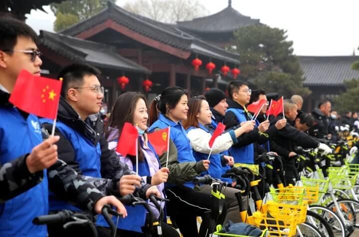 環(huán)五山歡樂騎行熱力開啟，數(shù)百人雨中欣賞沿途景致